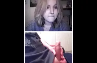 A lányok az edzőteremben anál videok dolgoznak, megtalálják a számokat-egy gyönyörű alak.