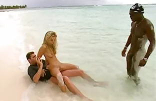 Az ember keni seggét ingyenesszexvideo lány olajjal Anális hamis