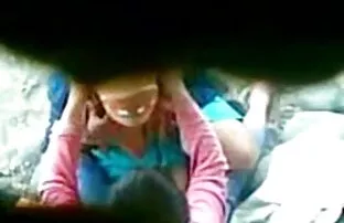 A családi pornó videó szerelem szenvedélye Anális az asztalon