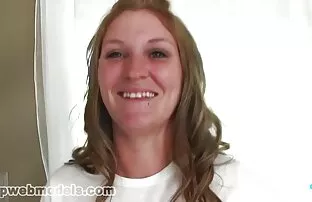 Borotvált magyarszex videok karcsú, szőke kanapé