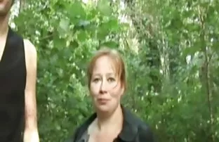 A zsűri a fekete, adja az asszisztens a száját, majd verte be a tárgyalóba amatőrszexvideo