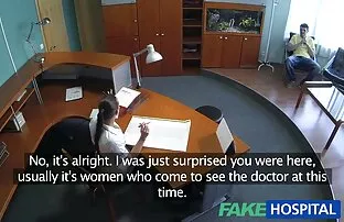 Az emberek szeretnek nőni göndör Barátnője Punci érett pornó videók után egy pár, a végén a víz