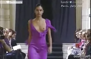 Seggét sex filmek ingyen online megsimogatta előtt egy webkamera
